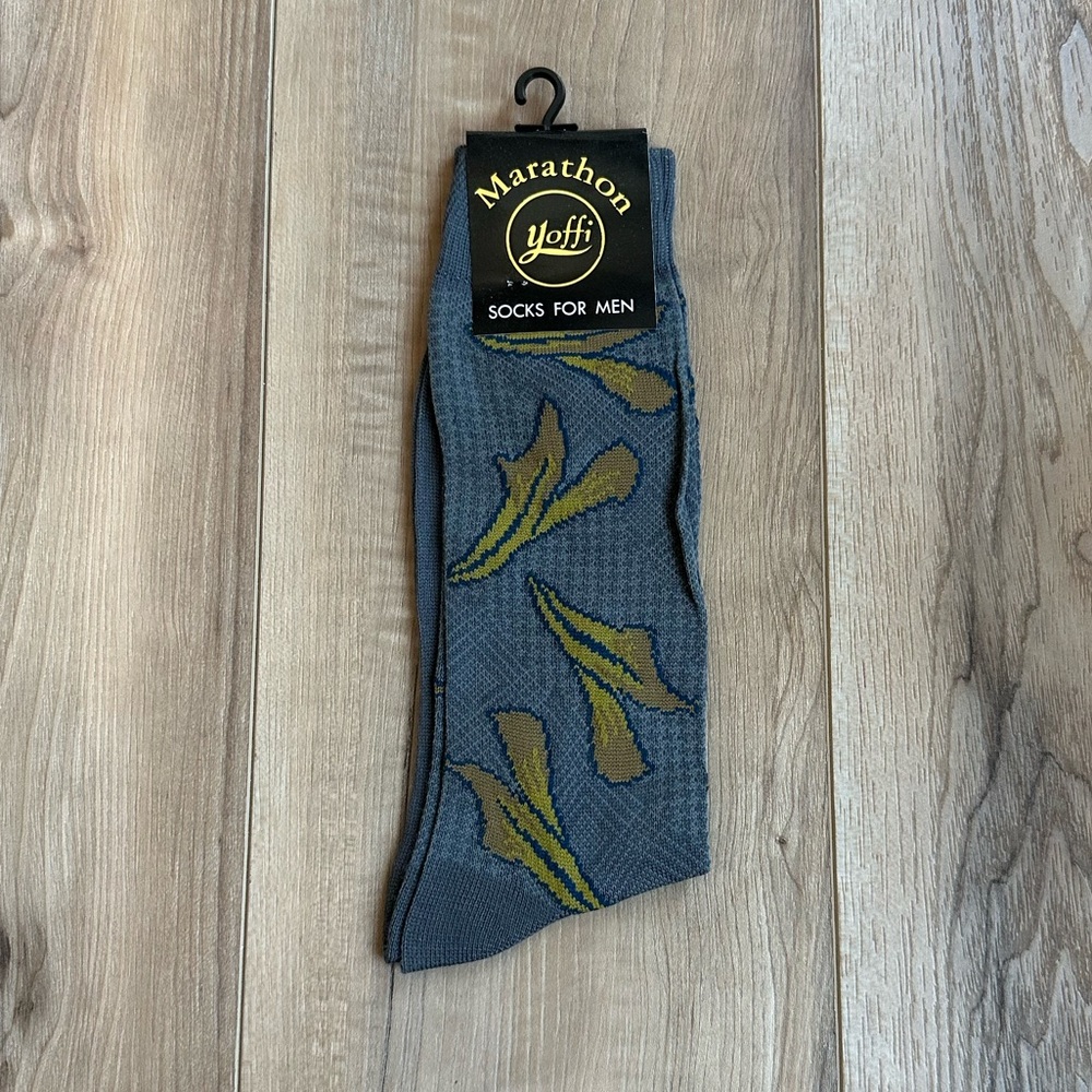 Yoffi Marathon Men’s Socks!! NWT!!